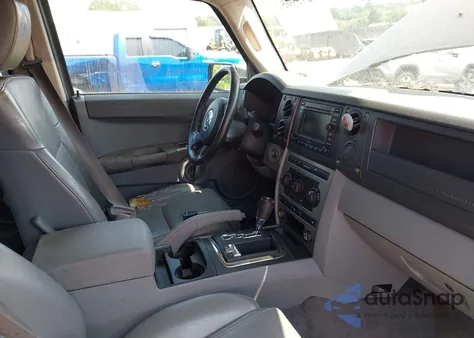 2006 Jeep Commander from USA, damaged, VIN 1J8HG48K46C195001